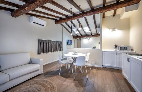 Garibaldi Luxury apartments - Photo 2