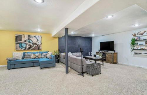 Family Oasis Offices Home Gym Fenced Yard - Foto 25