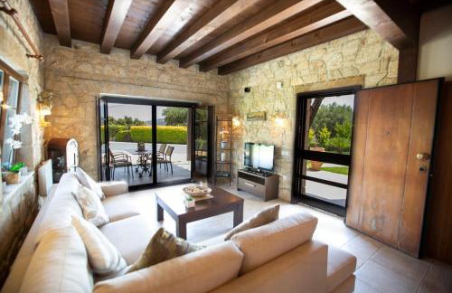 Eco Stone Villa with Private Pool and Jacuzzi - Foto 40