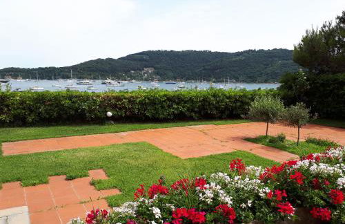 La terrazza tra cielo e mare - Photo 10