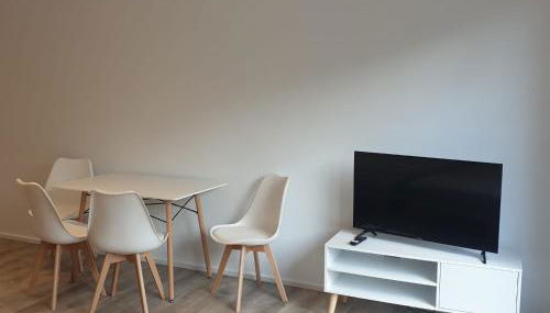 Apartment mit Küche, 2 Einzelbetten, Dusche, Parkplatz, schnellem Internet, ADA3 - Photo 5