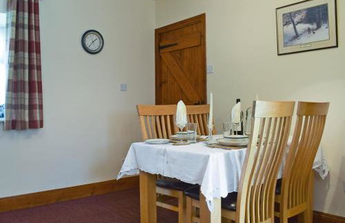 Caroch Cottage - Photo 4