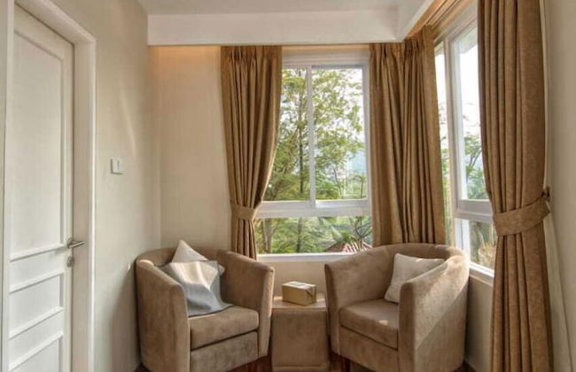 Villa Kota Bunga Puncak 4 Bedroom - Photo 21