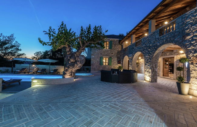 Villa in Sukosan With Pool Near the Sea - Foto 24