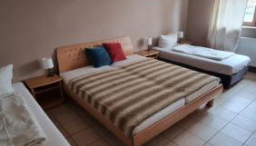 Basecamp 60 am Waldrand - für Gruppen Familien Monteure - helles 2-Zimmer-Souterrain - Frankfurt, Hanau, Gießen - kostenlose Parkplätze - Foto 4