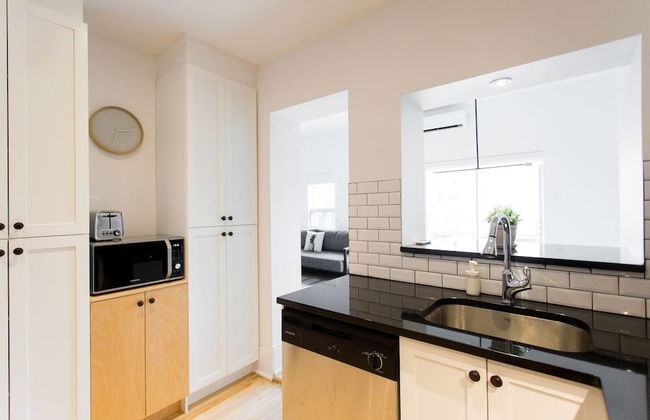 Stylish & Unique 3 Bdr Flat With Parking! - Foto 28