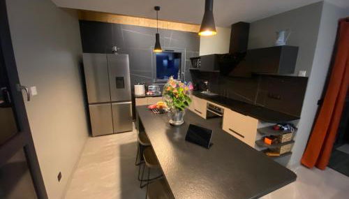 CHALET CONFIDENTIEL VALMOREL - Chalet de Haut de Gamme 4 étoiles 12 personnes - Foto 4