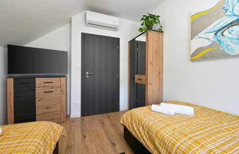 Beautiful Home In Vrtnjakovec - Foto 24