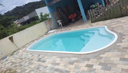 casa 700m da praia, ideal para família, 3 quartos , piscina, ar condicionado, churrasqueira, wi fi, estacionamento, até 10 pessoas, - Foto 4