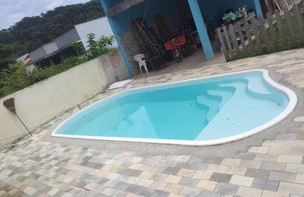 casa 700m da praia, ideal para família, 3 quartos , piscina, ar condicionado, churrasqueira, wi fi, estacionamento, até 10 pessoas, - Foto 4