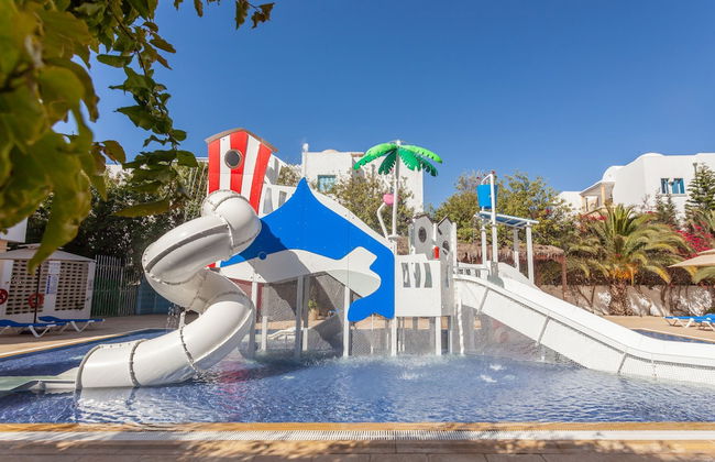 Corail Apart’hotel & Splash park - Photo 23