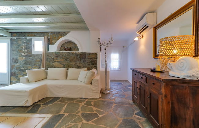 SeaBlue Villas - Photo 11