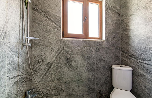 Single House Luminous and Chic Flat in Fatih - Photo 12