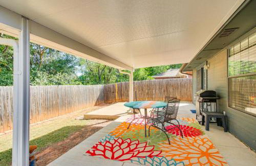 5 Mi to University of Oklahoma Home with Patio! - Photo 2