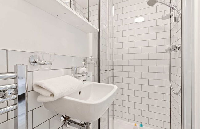 Elegant 1 Bedroom Apartment in Brixton - Foto 24