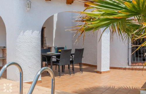 Villa Esmeralda by Abahana Villas - Photo 6