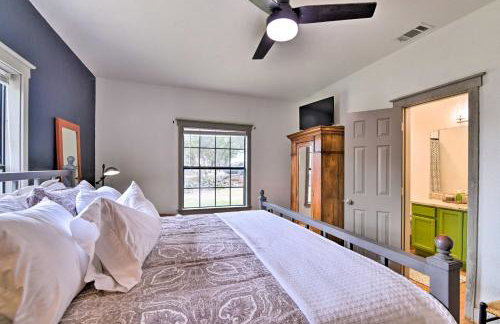 Graford Cabin with Rooftop Deck and Lake Views! - Foto 13