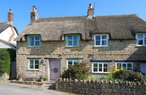 18th Century Thatched Cottage Parking & Garden - Foto 38