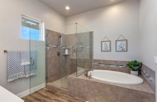 Ocotillo Springs 3 Beautiful 3 Bedroom Home - Photo 71