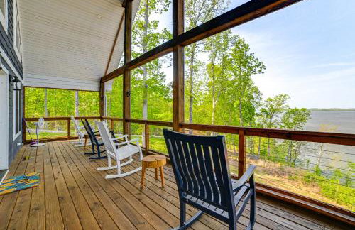 Game Room and Screened Porch Kentucky Lake Retreat! - Foto 2