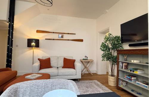 Spacious, Worcester city centre 2 bedroom apartment - Foto 12