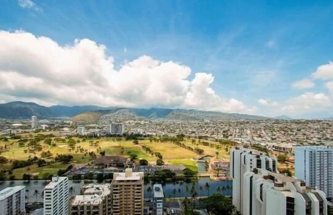 Deluxe Panoramic Mountain View Condo - 37th Floor, Free parking & Wifi by Koko Resort Vacation Rentals - Foto 27