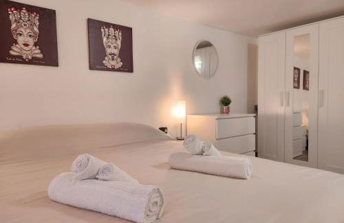 Don Vito's Home, DsG2 Short Lets, 250 mt Metrò - Foto 6