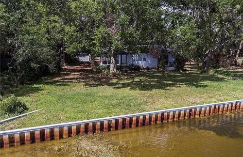 Lakefront Cottage Orlando-Tampa - Foto 19