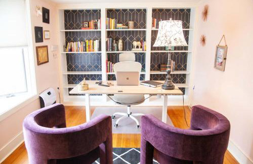 Lakeview on Main Pool Fire Pit and Walkable - Foto 11