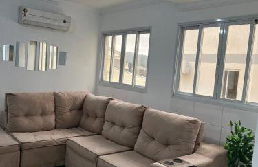 Apartamento Ingleses 400 metros da praia - Foto 3