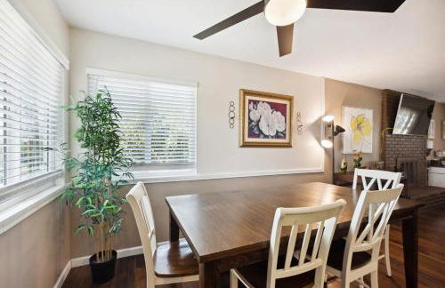 Family Retreat by Cardo - Sleeps 10 - Foto 9