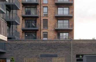 Lovely Home Near Canal, Park, & Central MK - Photo 12