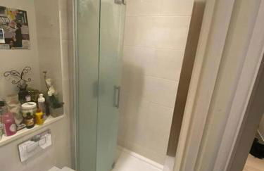 Luxury 2 bed ensuite 2 bathroom apartment East Croydon - Foto 4