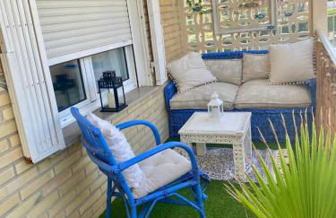 Increíble piso a pocos metros del mar con piscina - Foto 26