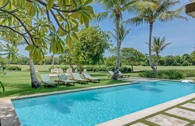 Sophisticated Villas With Private Pools and Staff - Foto 49