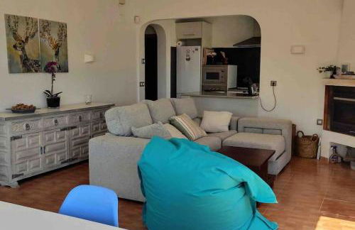 Espectacular villa junto a la playa, piscina privada y vistas al mar - Foto 30