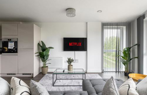 Lovely Home Near Canal, Park, & Central MK - Foto 17