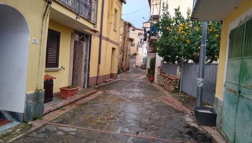 2 Bedroom, 1 Bath apartment near the sea - Foto 4