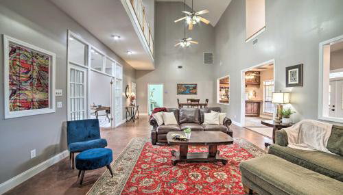 Starkvegas Clubhouse about 2 Mi to MSU Campus! - Foto 3