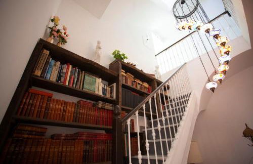 El Palacete de Cuevas - Foto 73