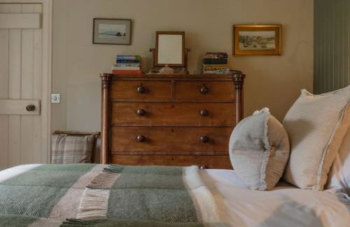 Brachkashie Cottage, Loch Knockie - Photo 21