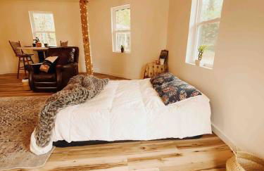 Honeymoon Hollow - Foto 23