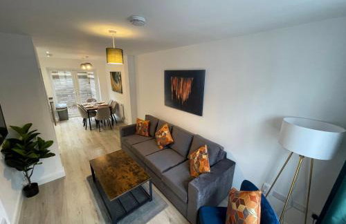 3 Bedroom New House with Wi-Fi Sleep 5 By Home Away From Home - A - Foto 23