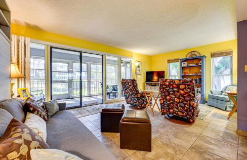 St Johns River Retreat in Welaka with Dock Access - Foto 5