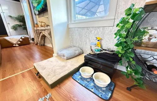 Vibing Hudson Retreat Pet-Friendly w Hot Tub - Foto 33