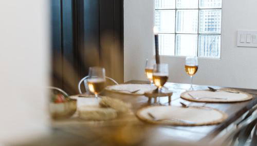 Amazing Escape King Bed BSU Parking Fire Pit - Foto 2