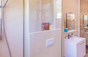 RozART - river marina apartment with free parking - Foto 14