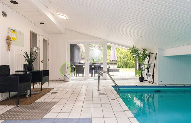 8 Person Holiday Home in Albaek - Foto 4