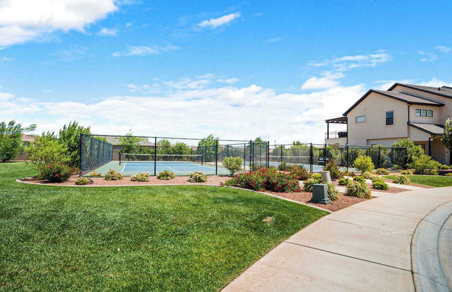 Coral Paradise Community Pool - Photo 34