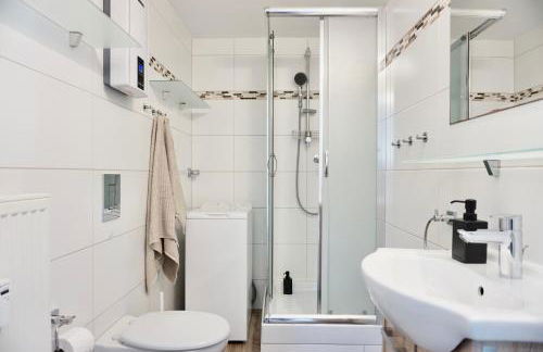 Stylisches Apartment für 2 Personen in historischem Fachwerkhaus 4 Etage mit Blick auf Stadt & Festung - Foto 27